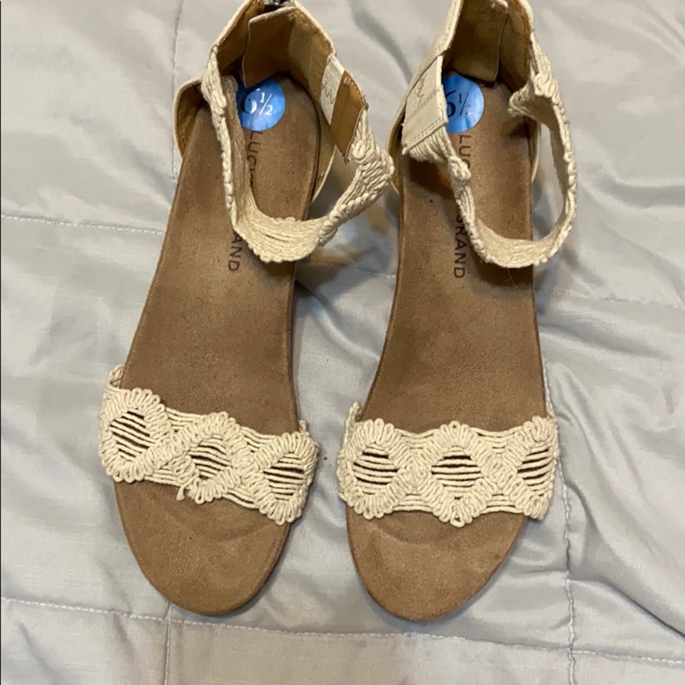 Shoes lucky brand never wore